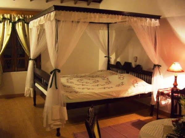 Cancio'S House Ξενοδοχείο Aldona Εξωτερικό φωτογραφία