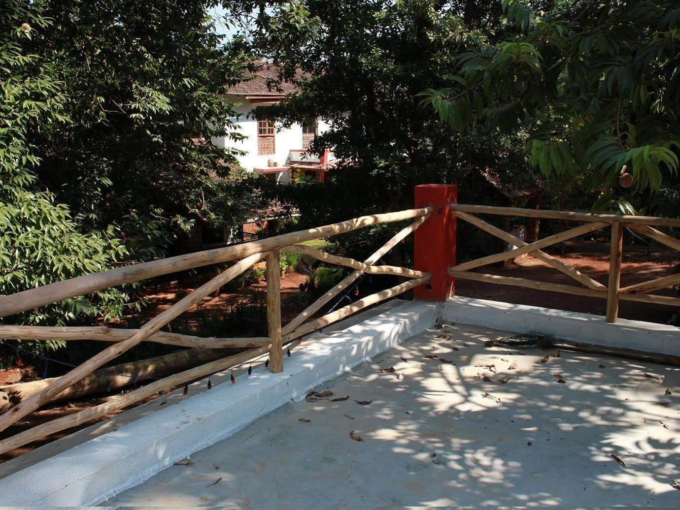 Cancio'S House Ξενοδοχείο Aldona Εξωτερικό φωτογραφία